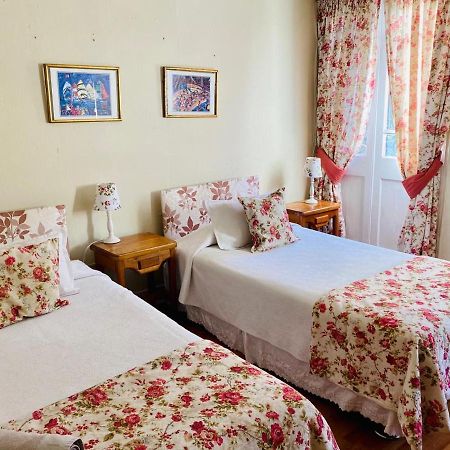 Hostal Plaza Londres 77 산티아고 외부 사진